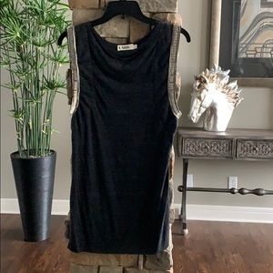 Lark Top w/ Silver Trim Detail Size XS